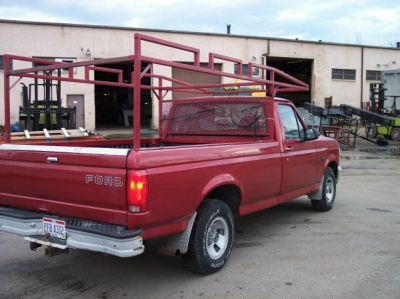 Custom ladder rack on a Ford truck